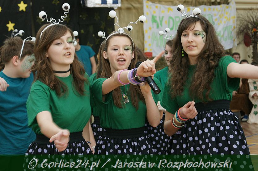 III c SUPER KLASĄ jest