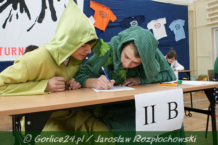 III c SUPER KLASĄ jest