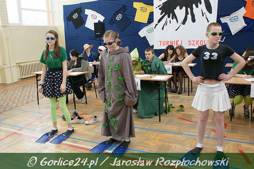 III c SUPER KLASĄ jest