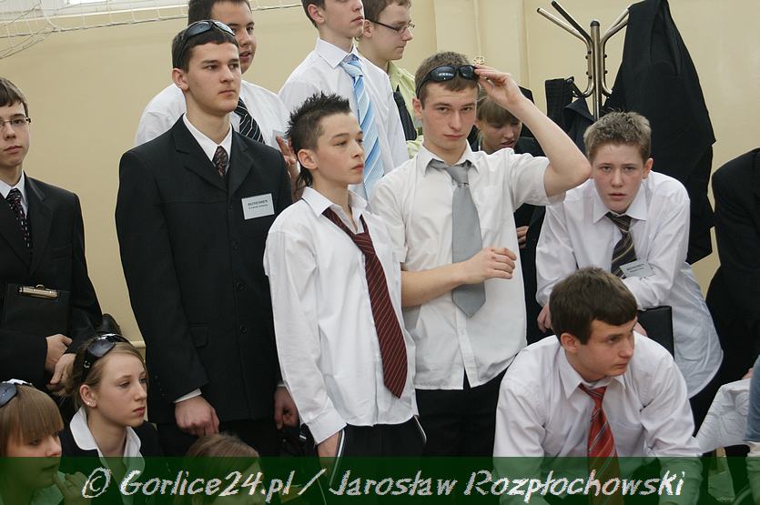 III c SUPER KLASĄ jest