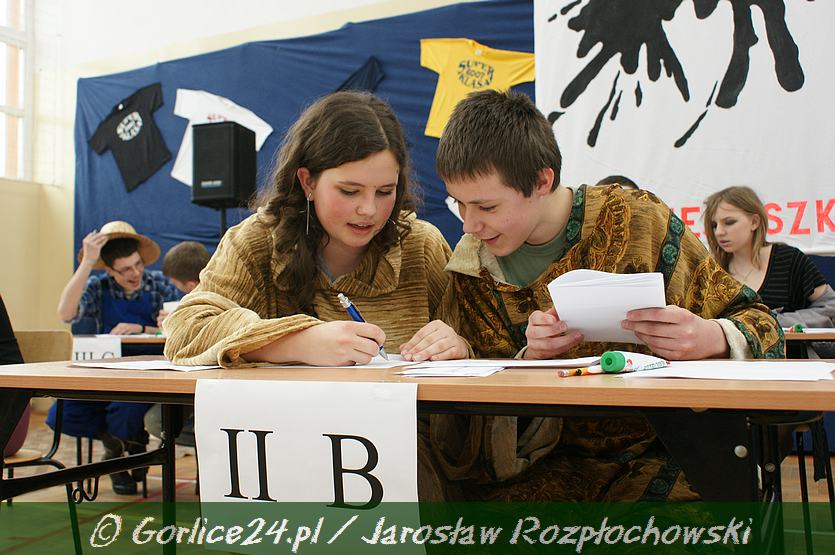 III c SUPER KLASĄ jest