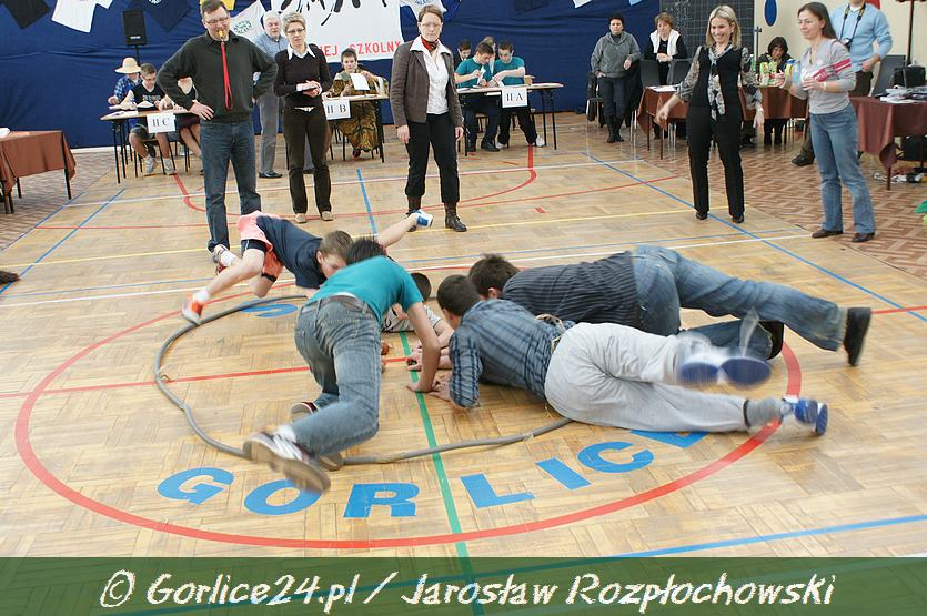 III c SUPER KLASĄ jest