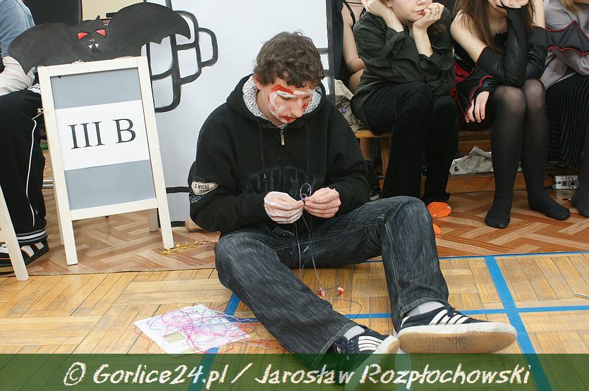 III c SUPER KLASĄ jest