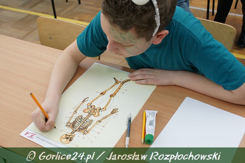 III c SUPER KLASĄ jest