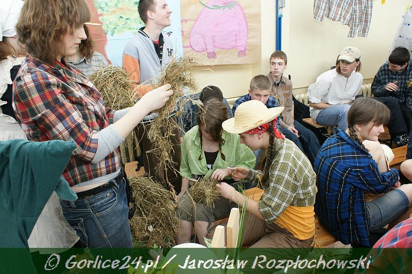 III c SUPER KLASĄ jest