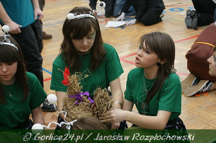 III c SUPER KLASĄ jest