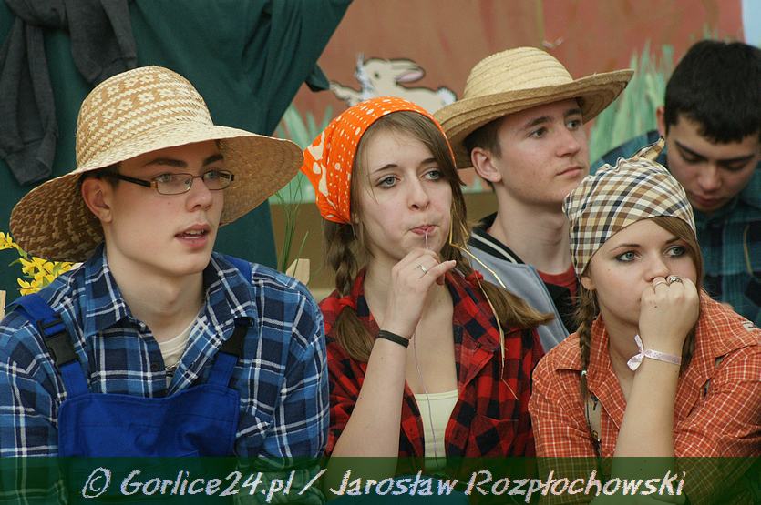 III c SUPER KLASĄ jest