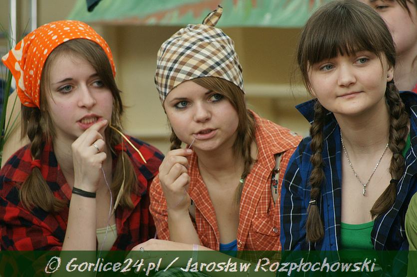 III c SUPER KLASĄ jest