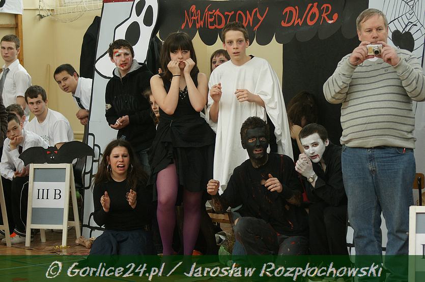 III c SUPER KLASĄ jest