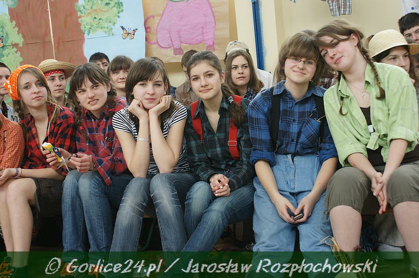 III c SUPER KLASĄ jest