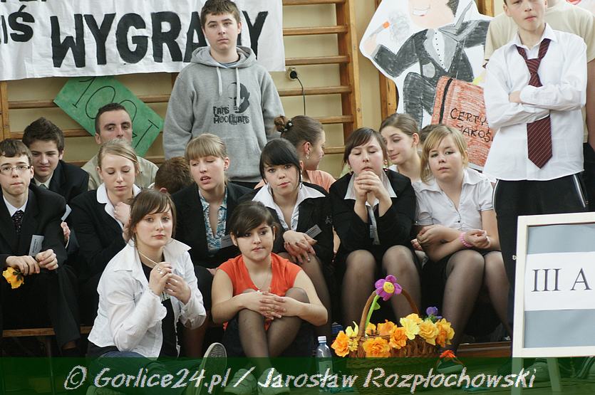 III c SUPER KLASĄ jest