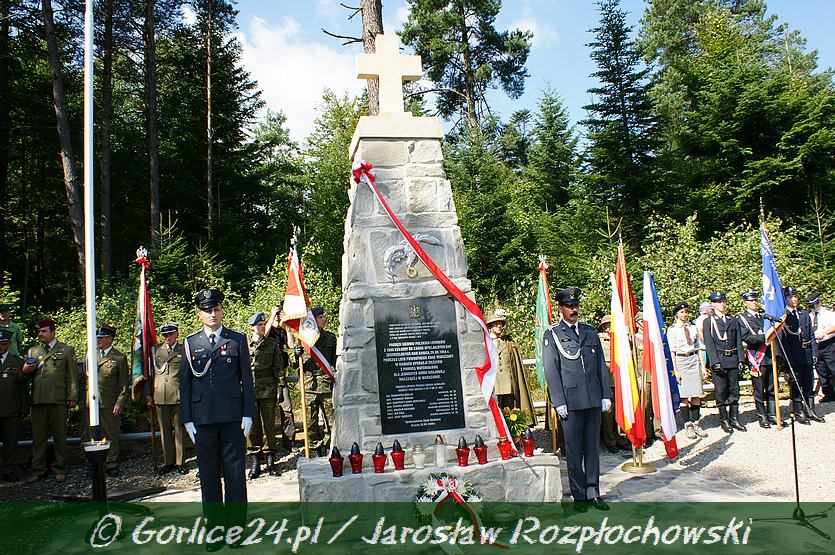 Chwała bohaterom !