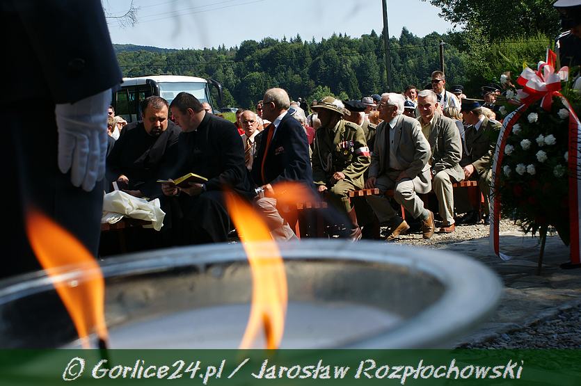 Chwała bohaterom !