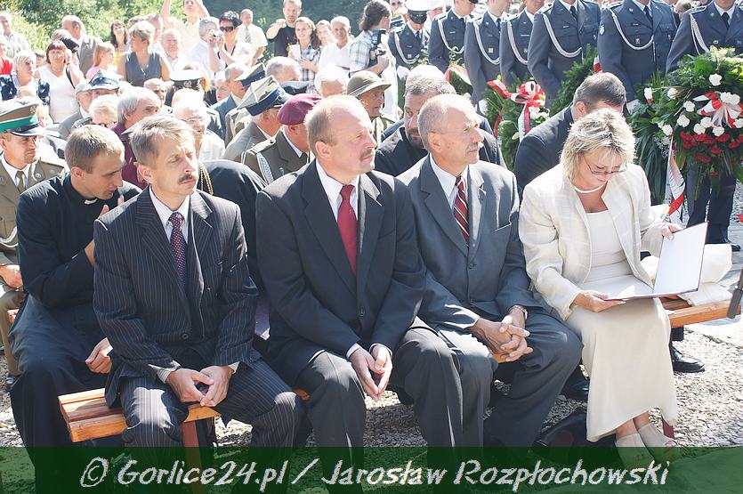 Chwała bohaterom !