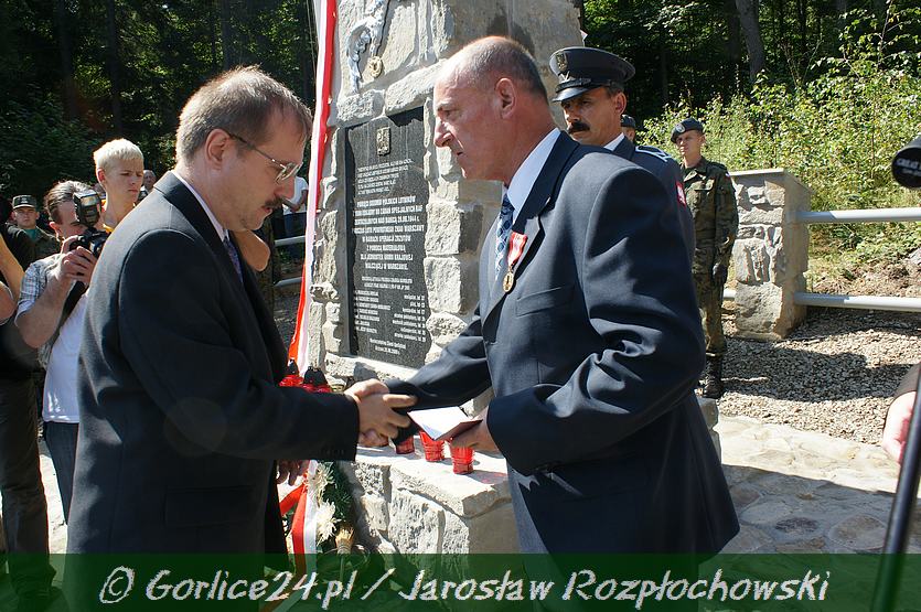 Chwała bohaterom !