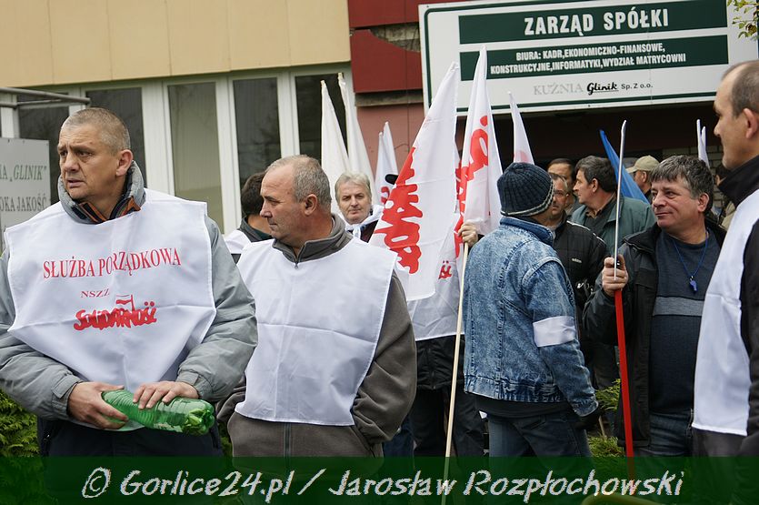 Nie ma Glinika bez pracownika !!!
