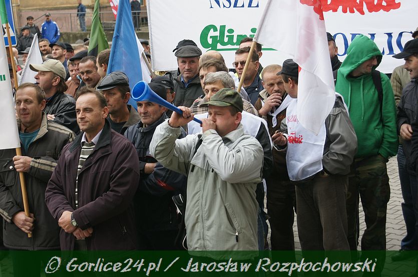 Nie ma Glinika bez pracownika !!!