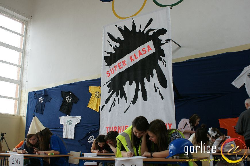 Pełnoletnia ?Super klasa?