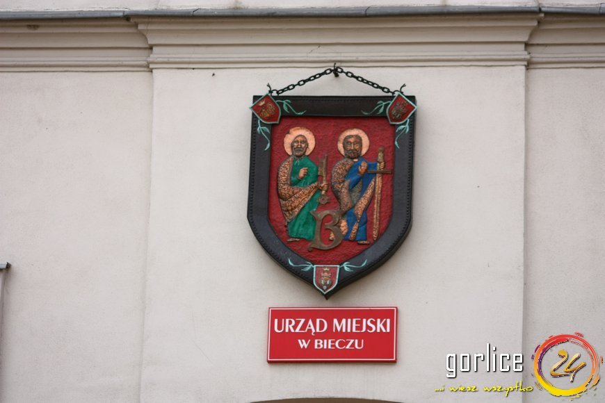 Palmy niosą przykład z Biecza