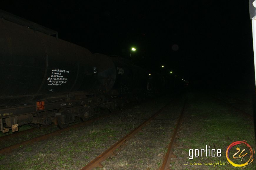 Nocny transport do rafinerii