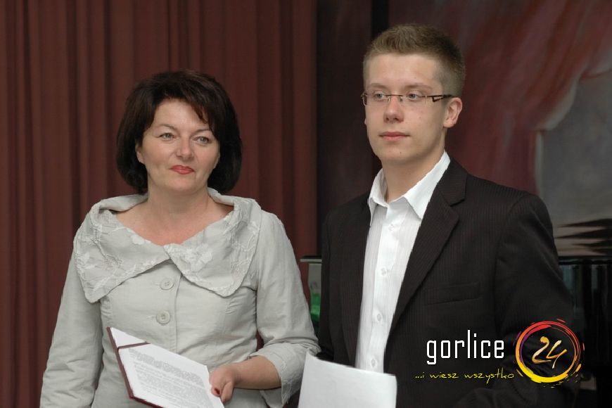 Internet. Przyjaciel czy wróg ?