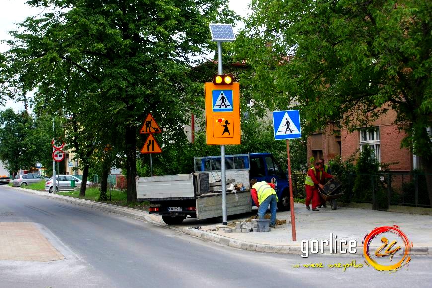 By żyło się lepiej ! Ale komu ?