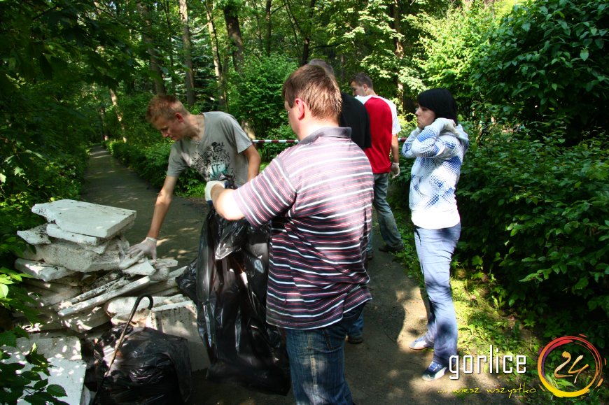 Mniej, ale więcej, czyli sprzątanie parku po raz drugi