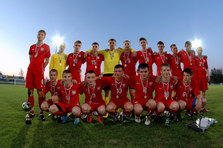 Pojedynek U16 w samo południe