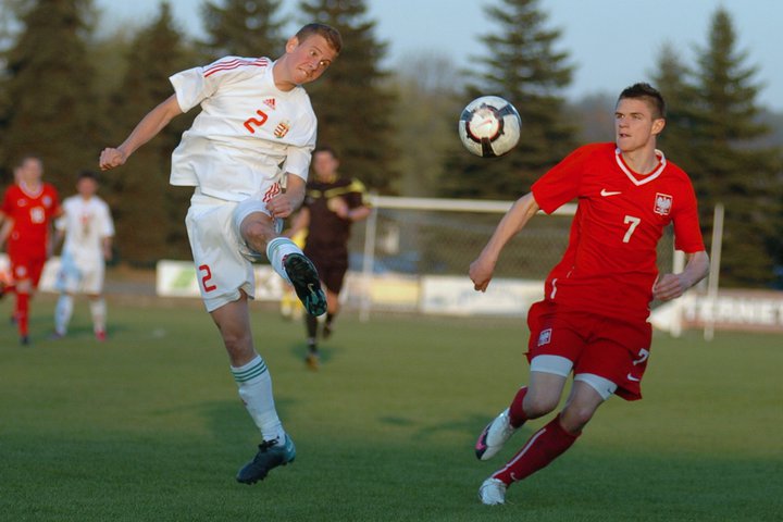 Pojedynek U16 w samo południe
