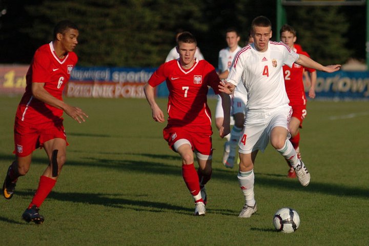 Pojedynek U16 w samo południe