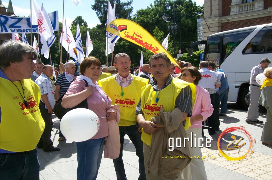 Polityka Wasza ? bieda nasza