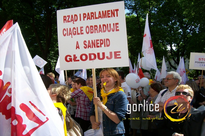 Polityka Wasza ? bieda nasza