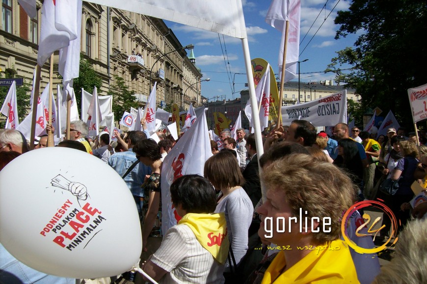 Polityka Wasza ? bieda nasza