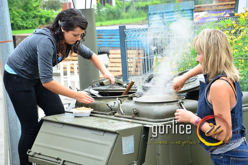 Palili gumę dla dzieciaków (TV GORLICE24)