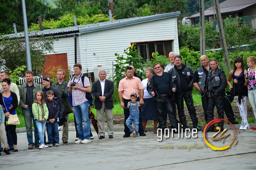 Palili gumę dla dzieciaków (TV GORLICE24)