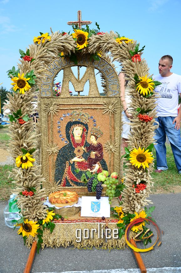Wielbłąd symbolem? Dożynek Powiatowych 2011