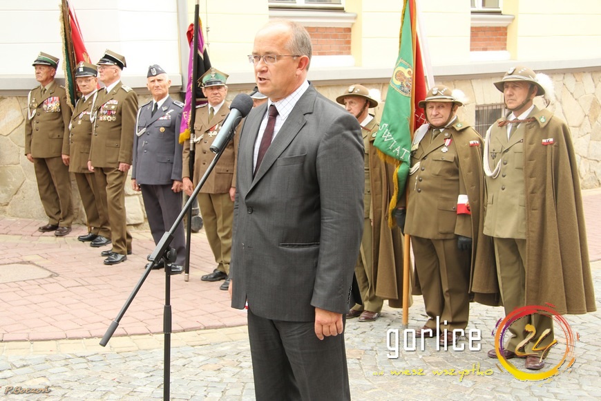 Oddali hołd Skrzyńskiemu