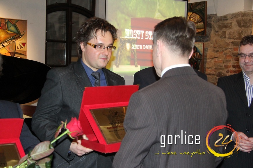 Mosty 2012 rozdane