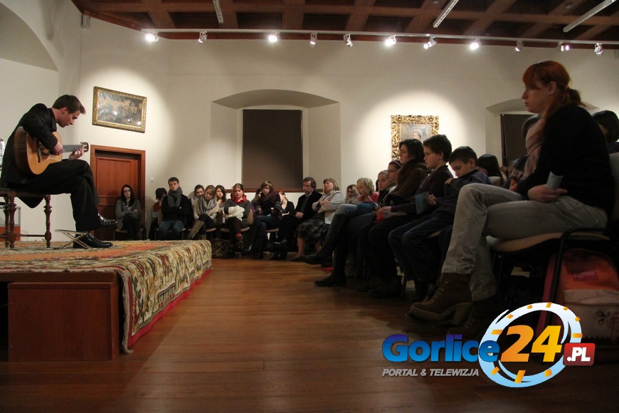 Gitarowy recital w kasztelu