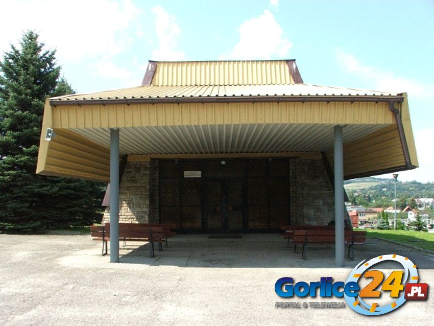 Remont na cmentarzu