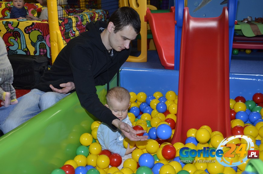 Witajcie w świecie MAŁEGO ROBINSONA