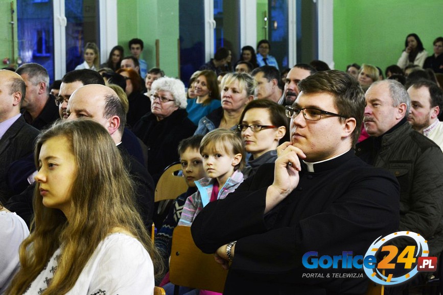 Górka z kolędą na ustach