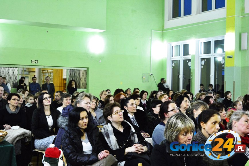 Górka z kolędą na ustach