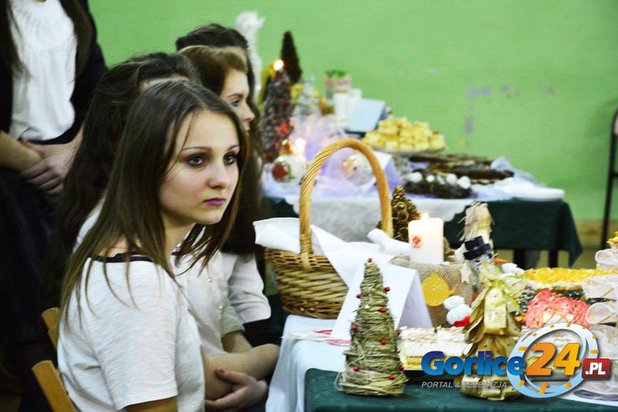 Górka z kolędą na ustach