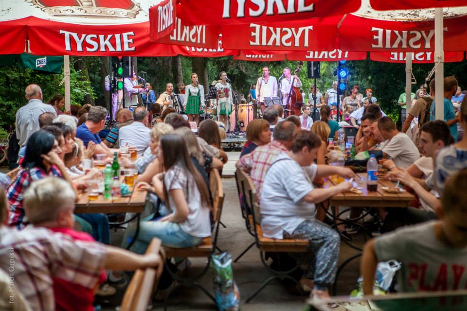 Twórcza Interpretacja Tradycji w Parku Miejskim
