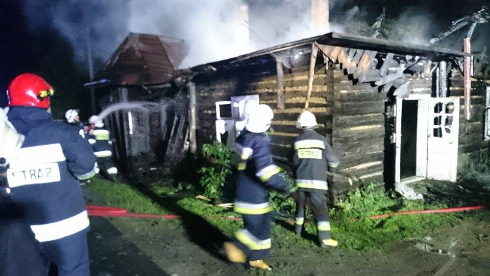 Trudna noc strażaków