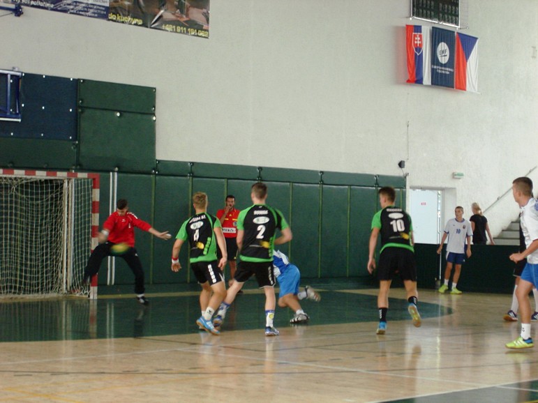 Sarius Cup 2015 - UKS Wiertmet Libusza na podium