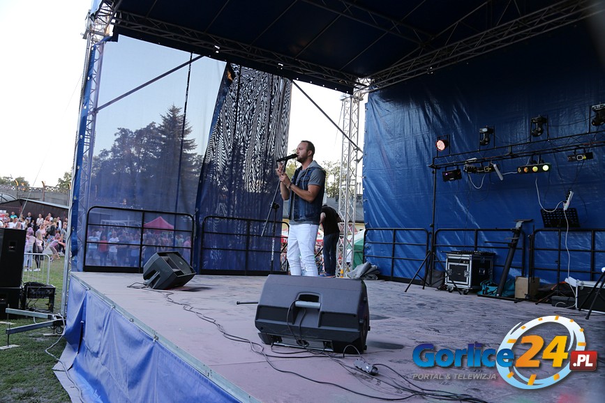 Sypnęli kolorami