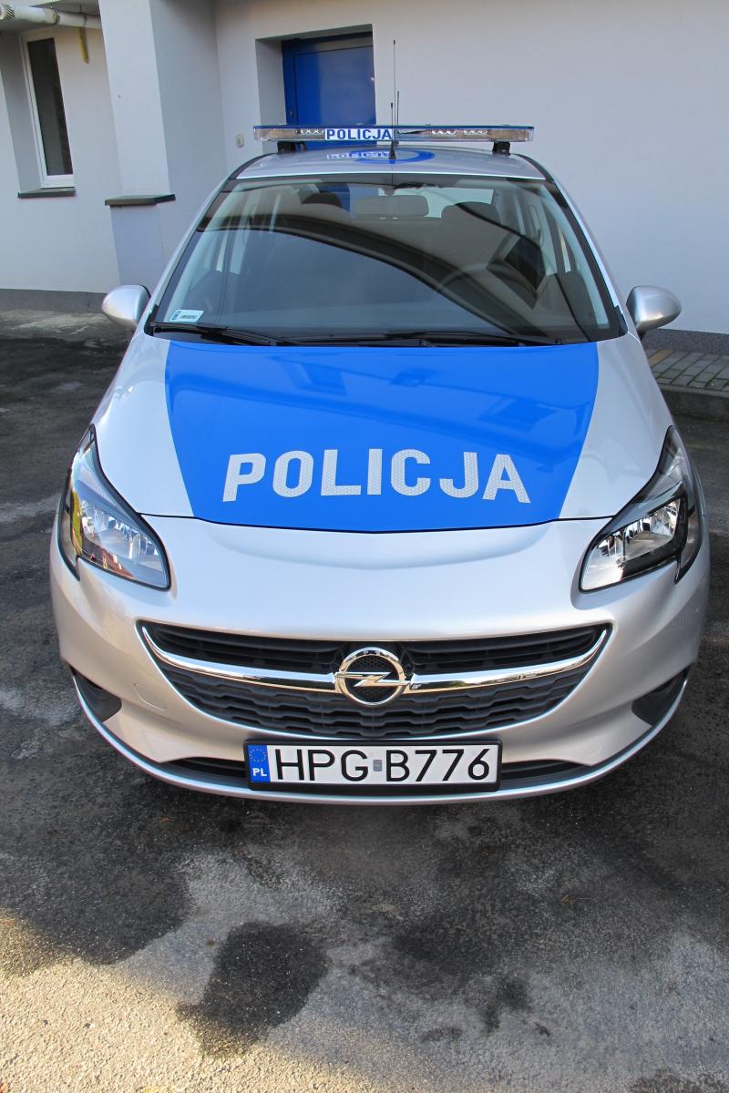 Nowy radiowóz dla bieckich policjantów