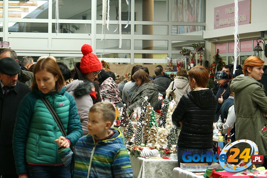 Kiermasz świąteczny na Jarmarku Pogórzańskim